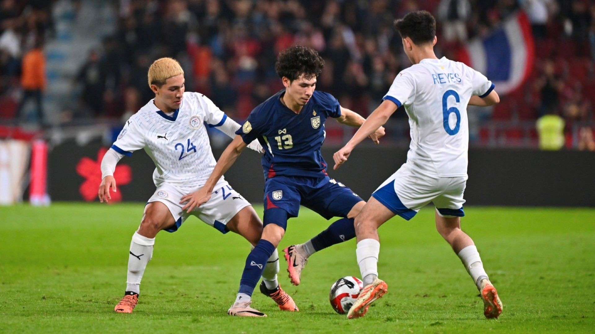 场比赛中采 场比赛中采